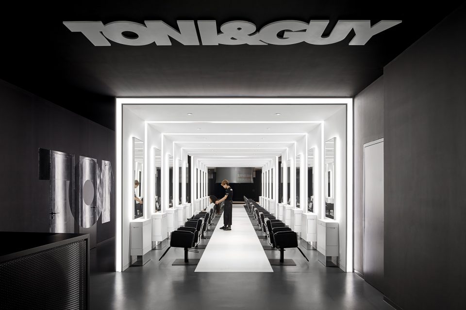 杭州TONIGUY理发沙龙来福士广场旗舰店设计/Studio8