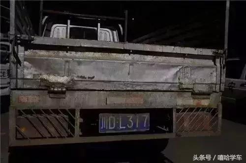 男子无证驾驶大货车,男子无证驾驶危险品车辆上路