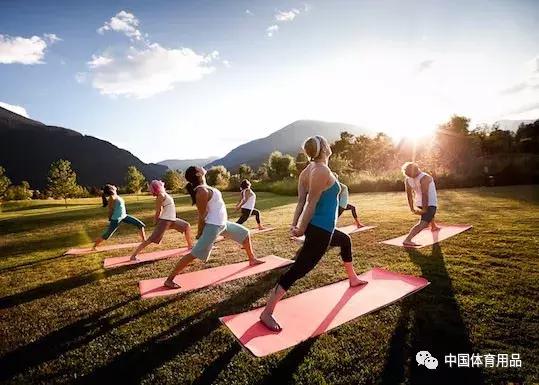 ac米兰新签约的拉泽蒂奇,ac米兰官宣新援