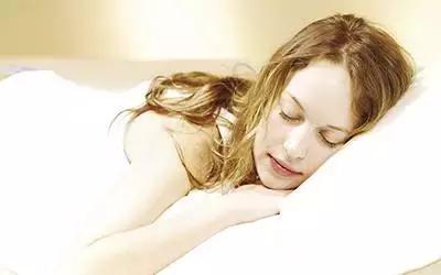 女性脱发气血不足如何快速补气血,气血不足总是掉头发怎么食补