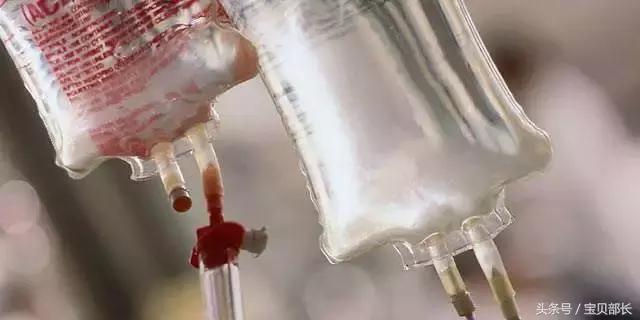 打点滴时空气进了血管多少有危险,打点滴时空气进了血管会死吗
