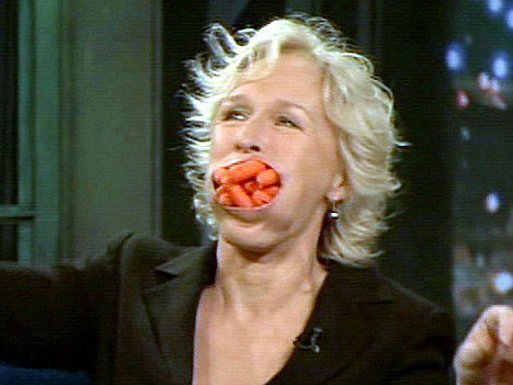 明星绝技好心酸,baby吞拳头,更有人口吞20根火腿肠100根塑料管