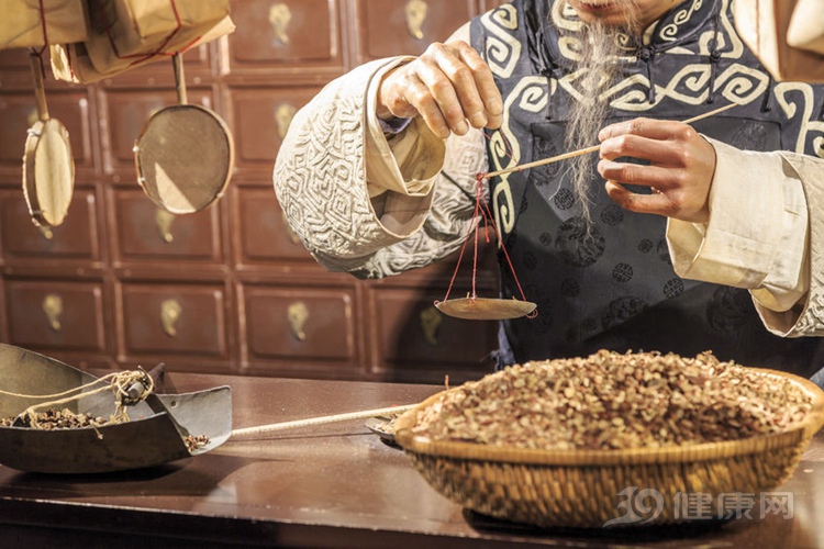 名医刘完素书籍,刘完素是金元四大名医吗