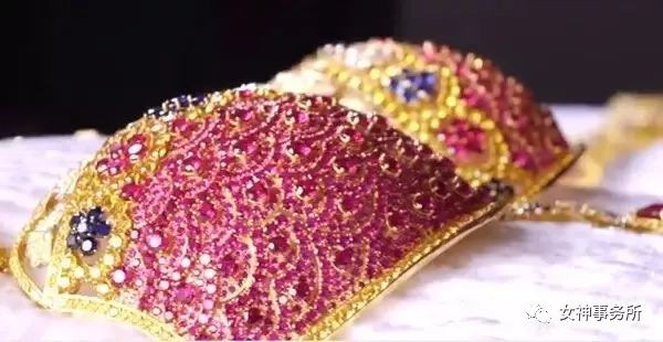 维多利亚的秘密维密秀,维密秀的惊人秘密