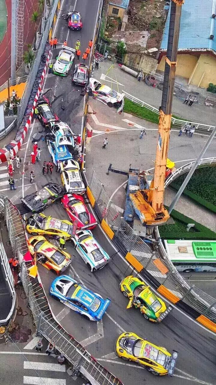 维密摔跤的后果,维密摔跤