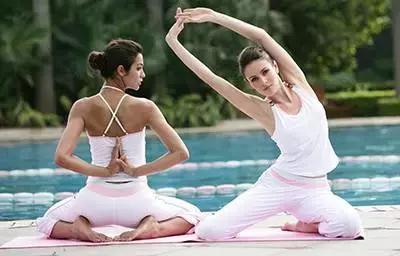 女性脱发气血不足如何快速补气血,气血不足总是掉头发怎么食补