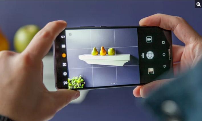 外媒博主评价华为mate60pro,华为mate10pro推送鸿蒙4.0