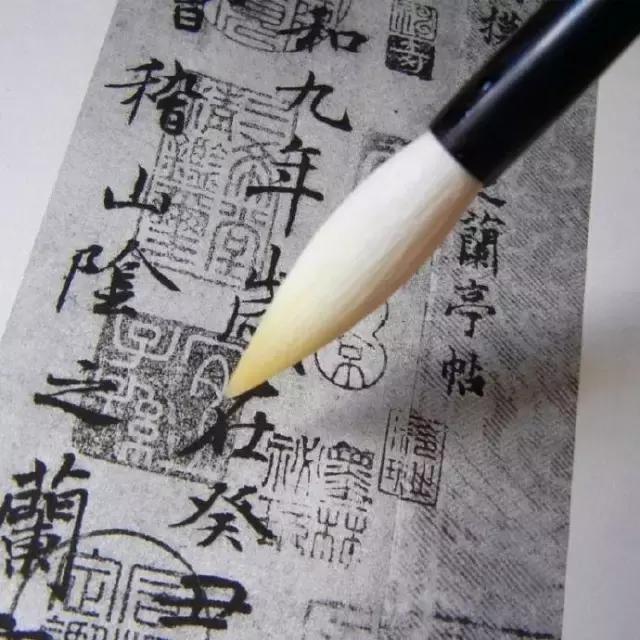 如何清洗毛笔,毛笔的正确清洗和保养方法