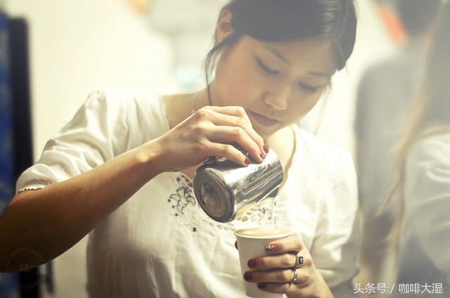 咖啡馆怎么运营下去,咖啡馆经营模式怎样盈利