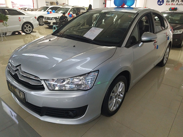 雪铁龙世嘉手动挡值得买吗,8w买什么二手车性价比高