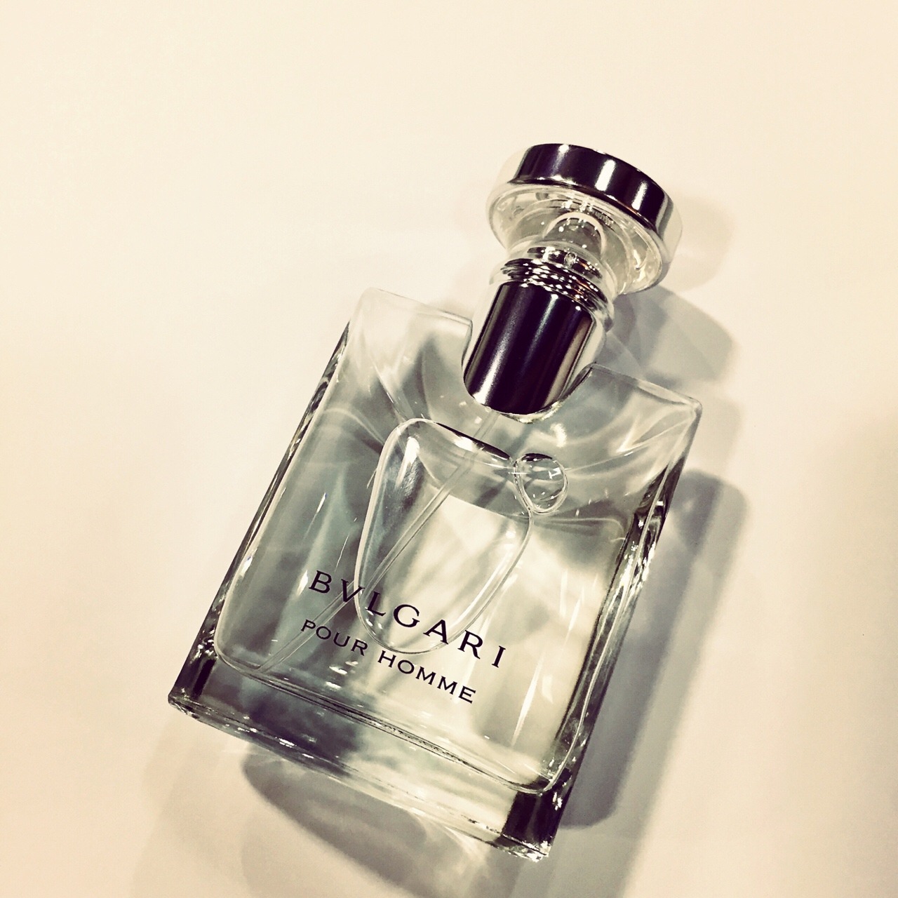 闻起来让人觉得很独立的香水,闻起来不娘的香水