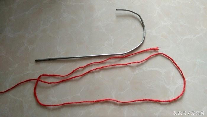 钓鱼还不会绑鱼钩?详细的绑鱼钩图示,就在这里!