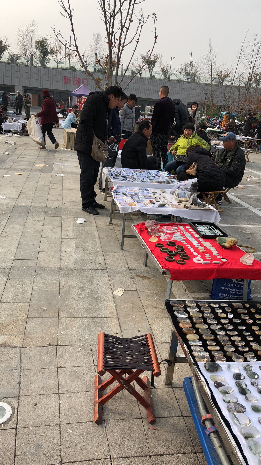 直播卖珠宝玉石的是真的吗,盘点那些骗人的翡翠直播间