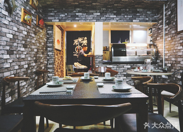 表白被拒的心,只有这家的海鲜刺身可以治愈