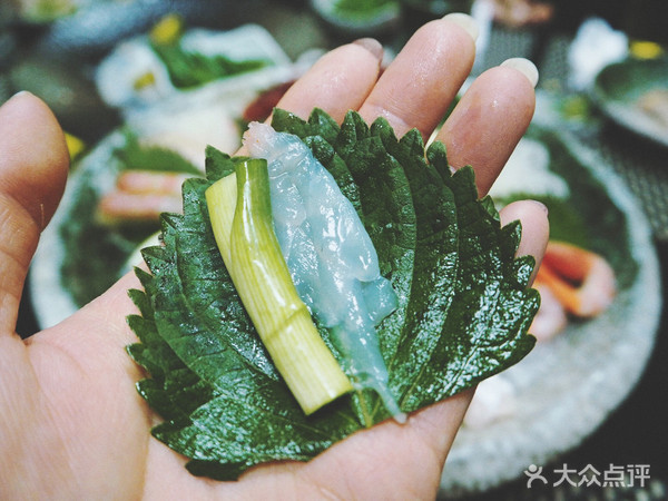 表白被拒的心,只有这家的海鲜刺身可以治愈