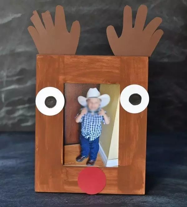 圣诞驯鹿画画简单又好看,驯鹿简笔画圣诞手工