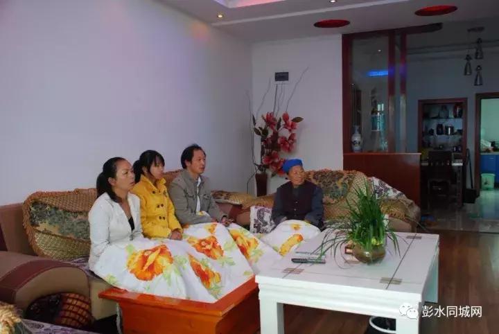 冬天来啦！开始烤火了，彭水人的烤火进化史，看看你到了哪一级？