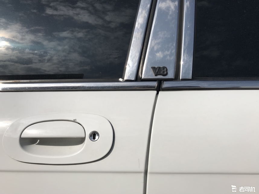 四眼捷豹xj3.0四驱顶配版,捷豹xj8经典色