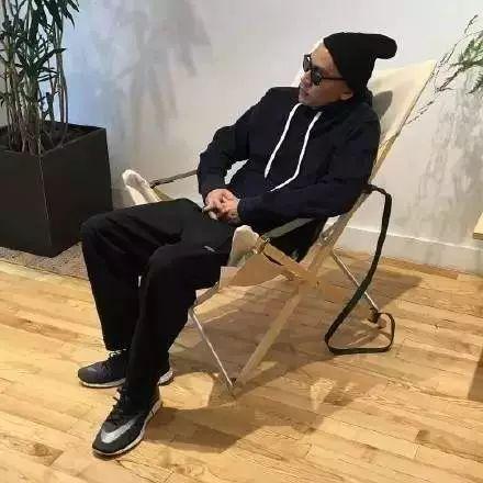 红遍全宇宙的“袜子鞋”,就问你懂多少?