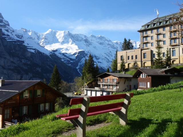 这个国家竟把黄金和白银倒入下水道