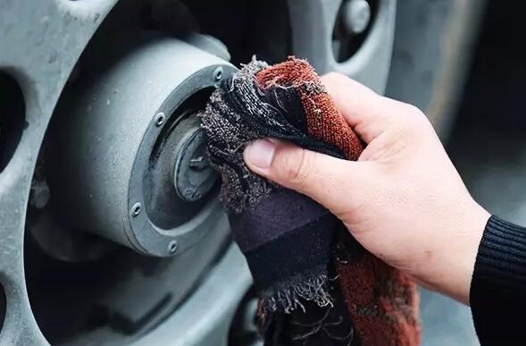 高效运输技能加成康迈轮毂“圈”出重卡新天地