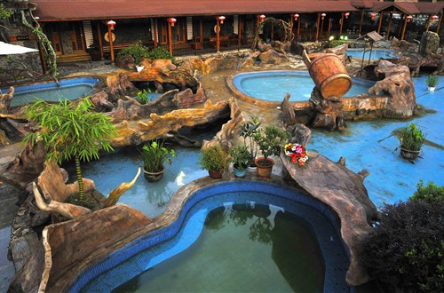 冬季是否已经受够了“公共澡堂”？来汤山温泉，你会爱上这里