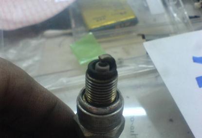 火花塞颜色判断车燃烧状态,火花塞数据分析