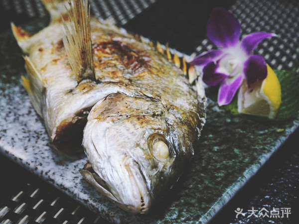 表白被拒的心,只有这家的海鲜刺身可以治愈