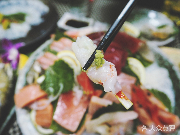 表白被拒的心,只有这家的海鲜刺身可以治愈