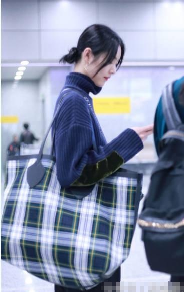 大表姐刘雯又美又飒,刘雯大表姐属于哪种美