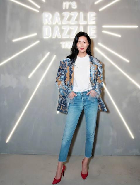 大表姐刘雯又美又飒,刘雯大表姐属于哪种美