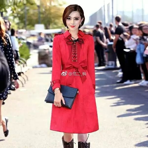 范冰冰看电影看哭了,范冰冰杨幂同款