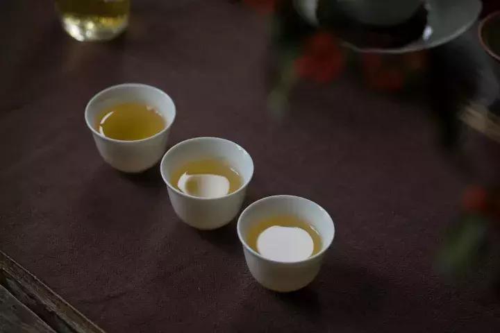 易武宋聘号蓝标,易武宋聘号茶沱