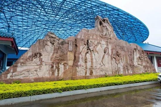 喜迎州庆弥勒云南红酒庄好吃好玩等你来