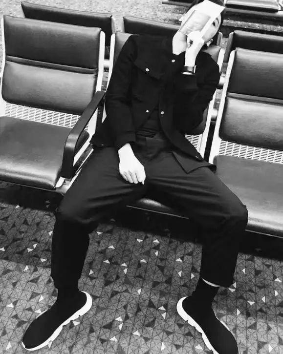 红遍全宇宙的“袜子鞋”,就问你懂多少?