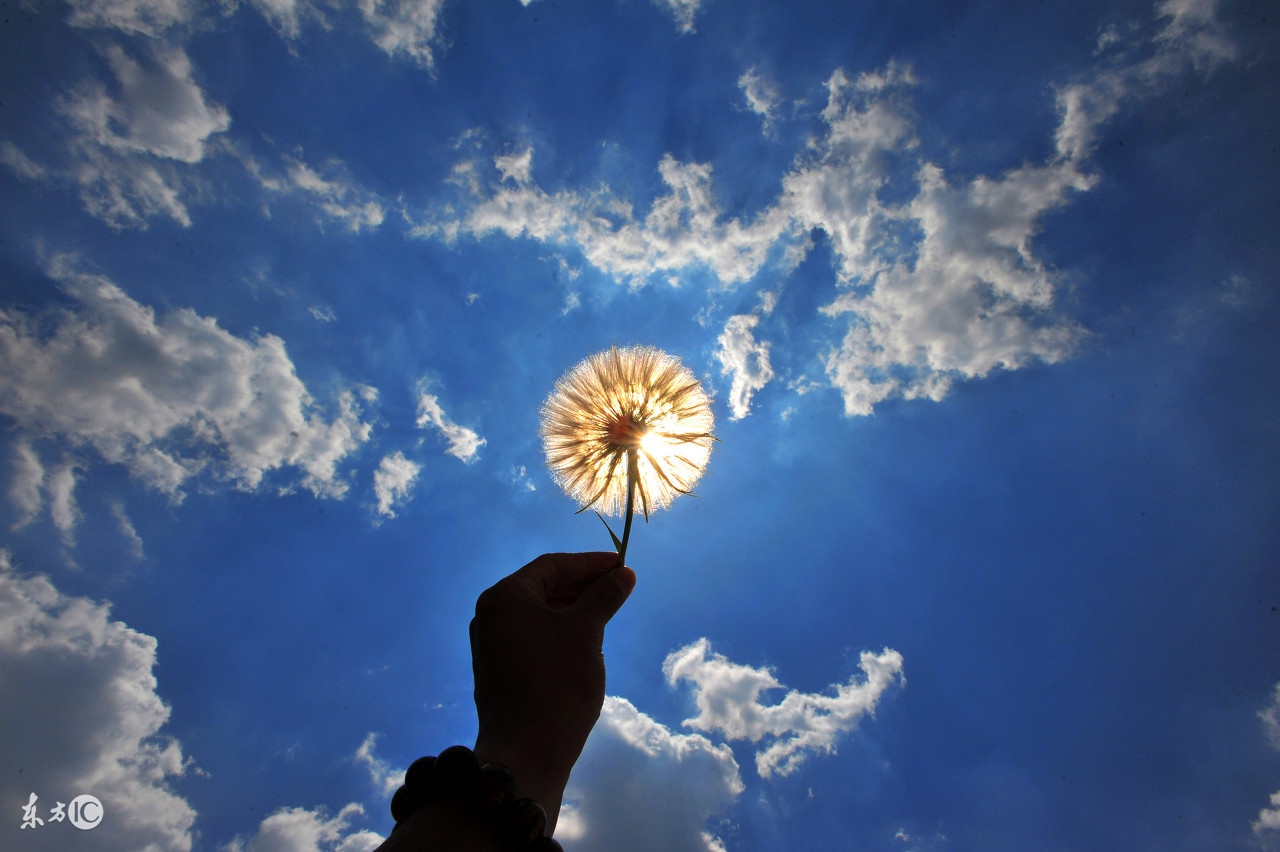 大型uv打印机可以打印什么产品,uv平板打印机可以用在哪些产品上