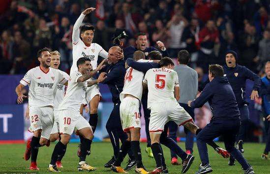 天下足球最扎心的句子,天下足球周一十大逆转