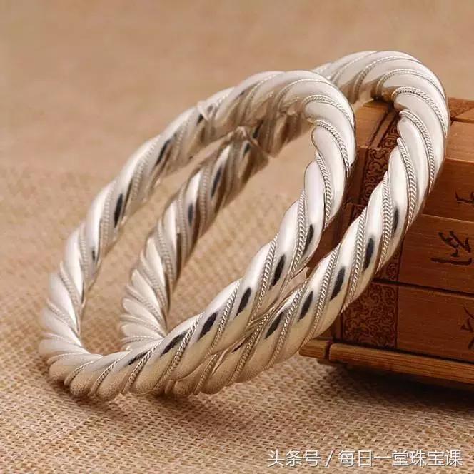 女人必买的金银镯,女人银手镯推荐