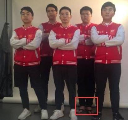 吃鸡狂魔韦朕:人字拖天神,不死不换鞋!抗韩拖鞋王高德伟!