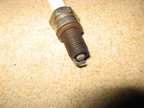 火花塞颜色判断车燃烧状态,火花塞数据分析