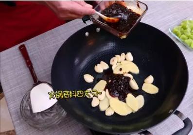 自己在家也能做出美味的麻辣香锅,在家就能做美味的麻辣香锅