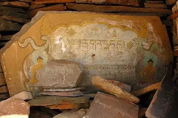 巴格玛尼墙到石渠多少公里,世界之最古城墙长城