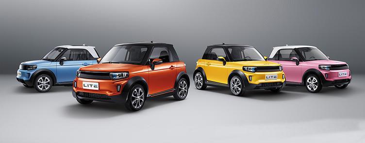 可能是最个性国产车,配无框车门、5块液晶屏,8万买它妹子更爱你