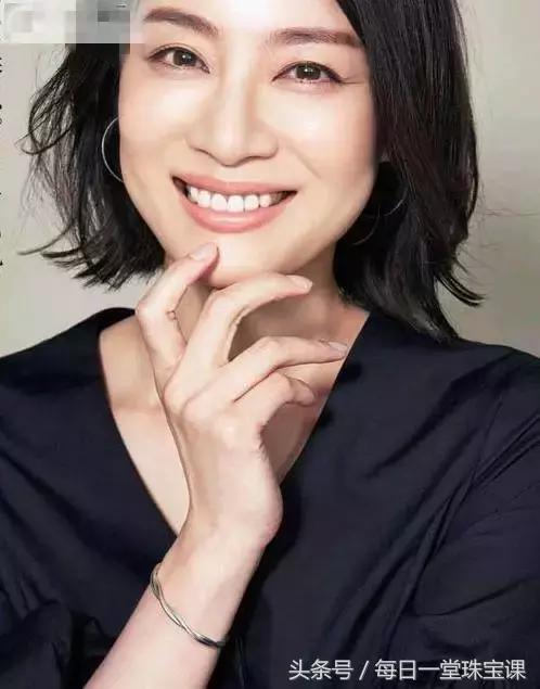 女人必买的金银镯,女人银手镯推荐