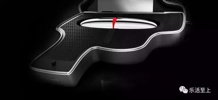 张国荣*用御**、为baby婚礼作设计的时尚教父，倾力做了一支杀手口红