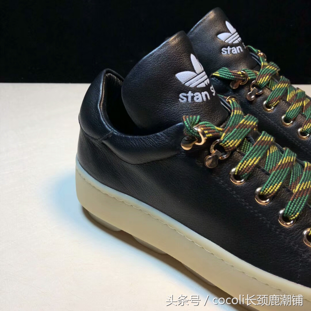 adidas的鞋有点硬,adidas松糕鞋大概增高多少