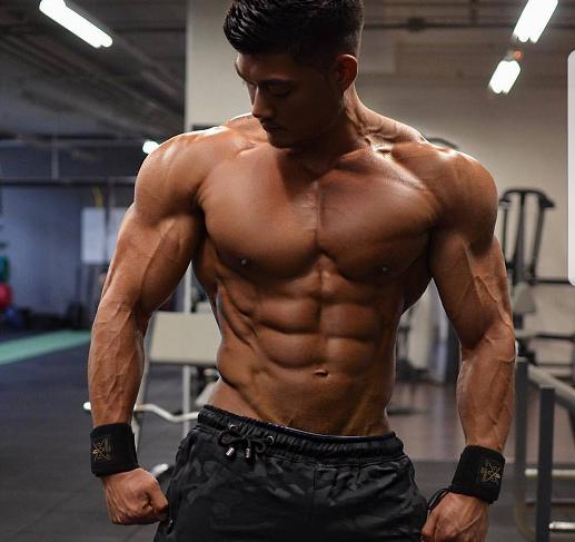 坐姿推胸的正确做法,坐姿推胸正确姿势