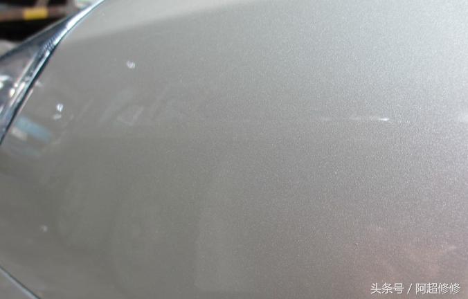 车辆刮蹭漆面修复价格,车身漆面小刮伤修复