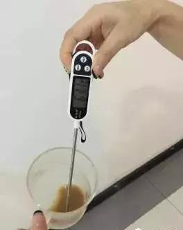 天气再冷，过烫的食物也别急着吃，一不小心就……