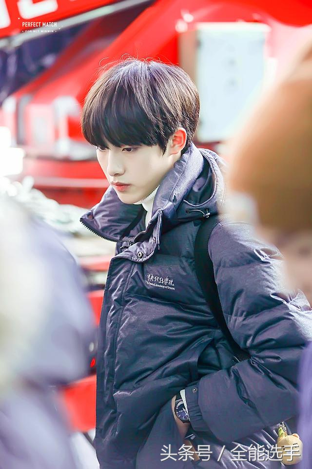 两百以内的长款中戏羽绒服,中戏羽绒服真的那么好看吗